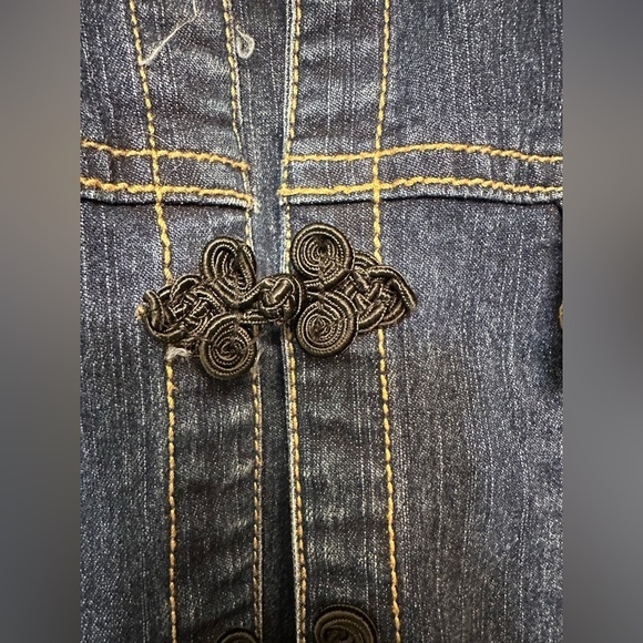 Jypsy Jeans Denim Jacket with Floral Accents - Picture 4 of 8